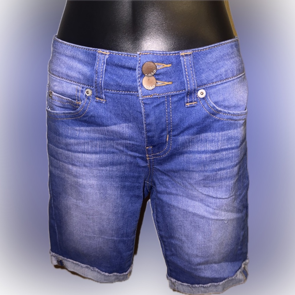Women’s blue jean shirts cropped